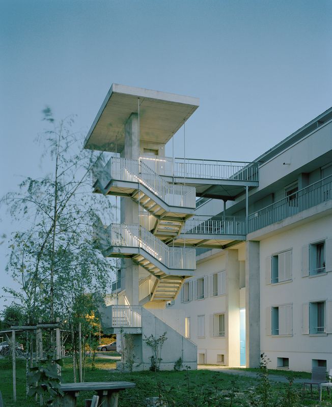 Überbauung Im Rheinacker – Erschliessungsturm der Aufstockung – Barbara Bühler Fotografie