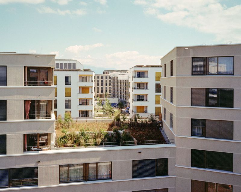 Étape 1 de l'écoquartier des Plaines-du-Loup – Toitures végétalisées – Ville de Lausanne