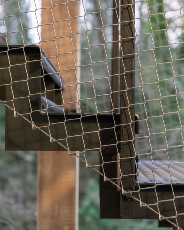 Transformation d'un moulin en logements – Détail escaliers – Brian Scott Adkins