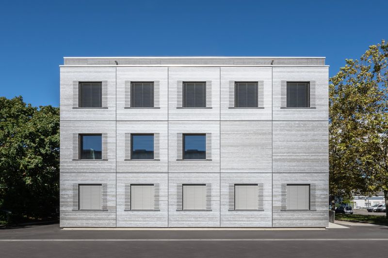 Pavillon provisoire pour le Centre de Formation Professionnelle Santé et sociale (CFPS) – Facade pignon – Hélène Maria Photographe