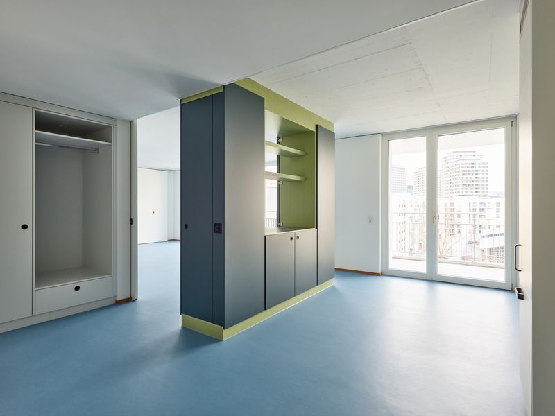 Wohnsiedlung Leutschenbach – Blick in die Clusterwohnung – Foto: Andreas Graber