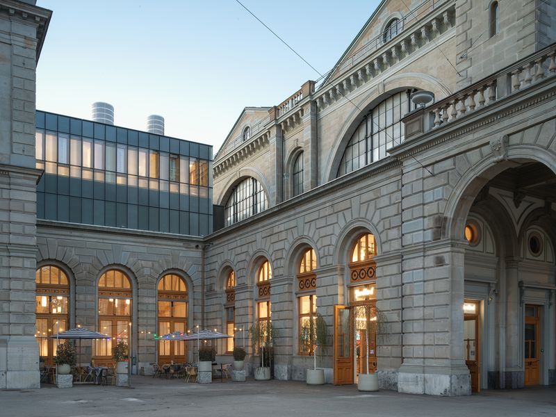 Gesamtsanierung Hauptbahnhof Zürich Südtrakt, Zürich – Historischer Limmathof mit Ergänzungsneubau – Adrian Scheidegger / Alexander Jaquemet