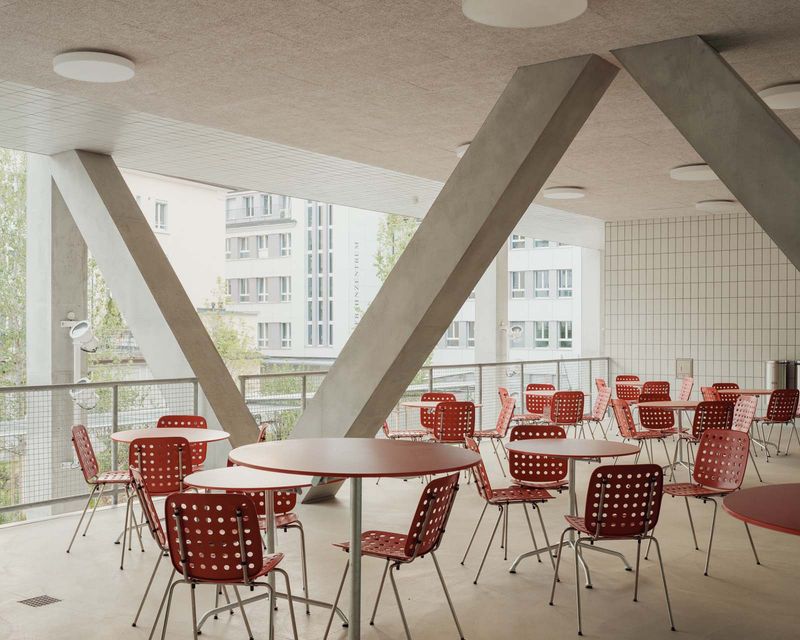 Baugewerbliche Berufsschule Zürich – Foto: Federico Farinatti