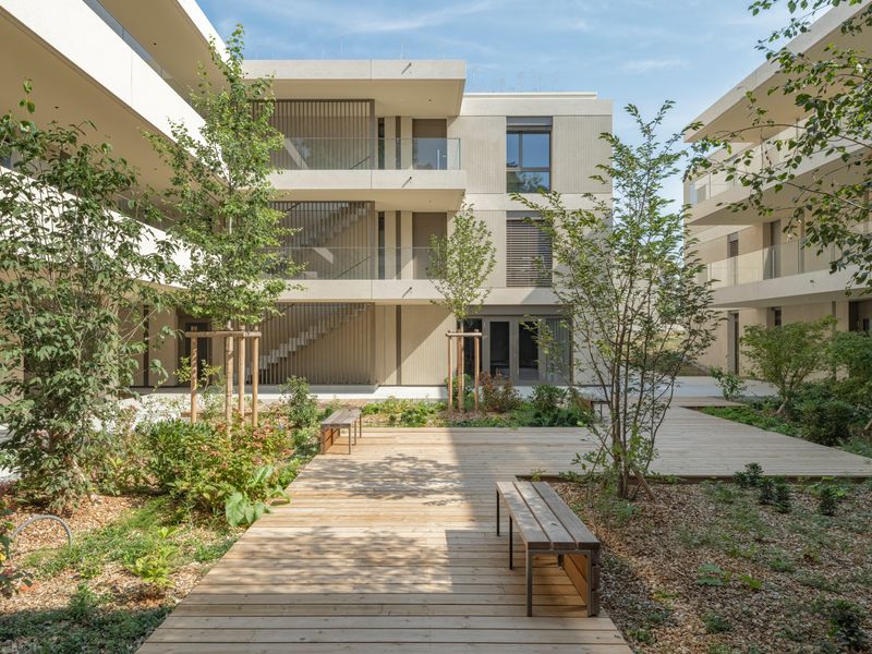 Le Parc des Crêts – Le Parc des Crêts - Prolongement du parc au coeur de l'îlot – Cerutti architectes SA