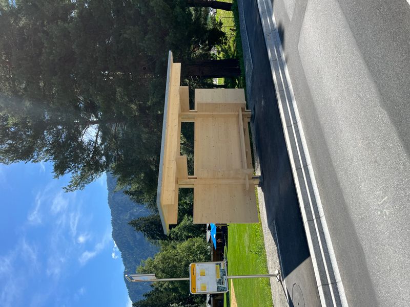 Buswartehäuschen Ilanz 2023 / 2025 – 2. Buswartehäuschen – F. Forcella