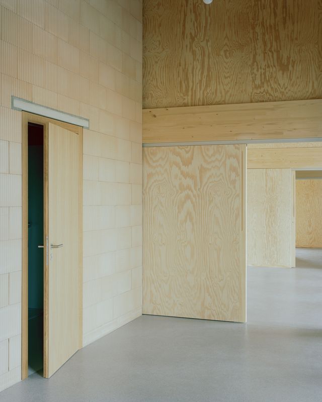 LA FERME INVERSÉE Transformation d’une ferme à la Bruyère, Vuisternens-devant-Romont – Willem PAB