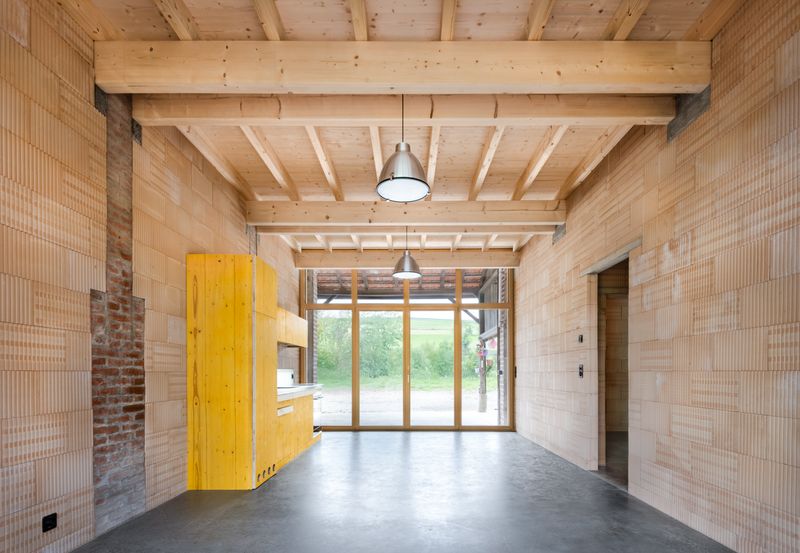 HABITER l'ECURIE Création d’un appartement dans le rural d’une ferme au Praz-Pury – David BARD