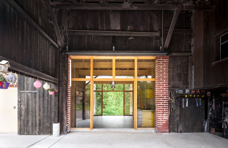HABITER l'ECURIE Création d’un appartement dans le rural d’une ferme au Praz-Pury – David BARD