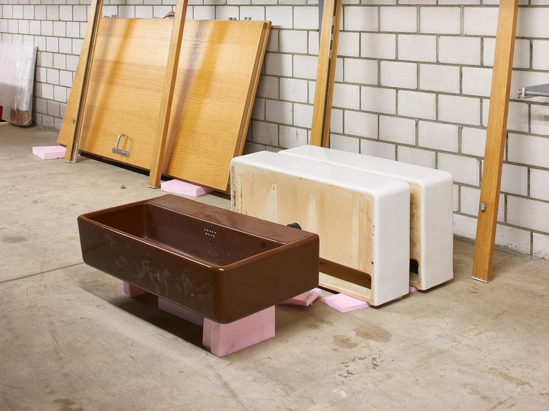 Kindergarten Mööslistrasse, Zürich – Eingelagerte Materialien und Ausstattungsgegenstände, die im Zuge des Umbaus wiederverwendet wurden.  – Fotograf: Theodor Stalder