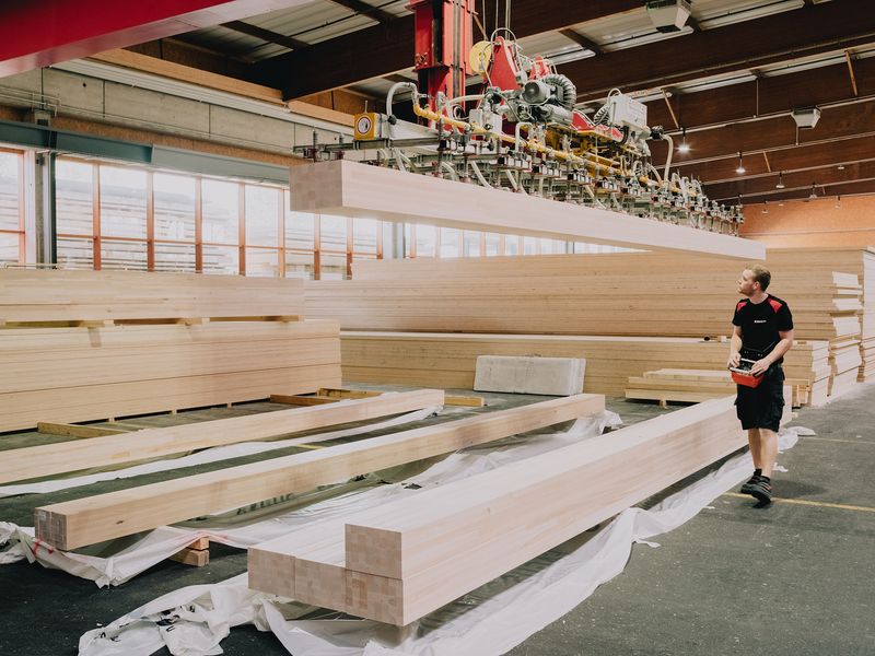 Holz-Hybrid-Hochhaus H1, Zwhatt Areal – Schweizer Stabbuchen für die Tragstruktur – Sandro Livio Straube