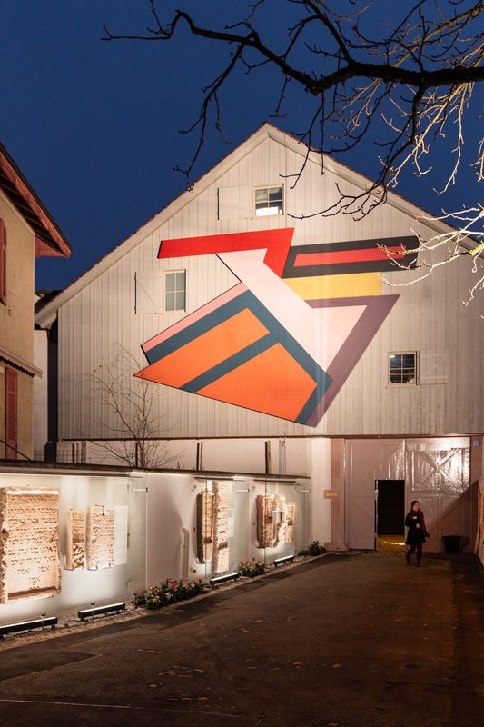 Jüdisches Museum der Schweiz – Museumsplatz und Westfassade – Evgenia Lisak