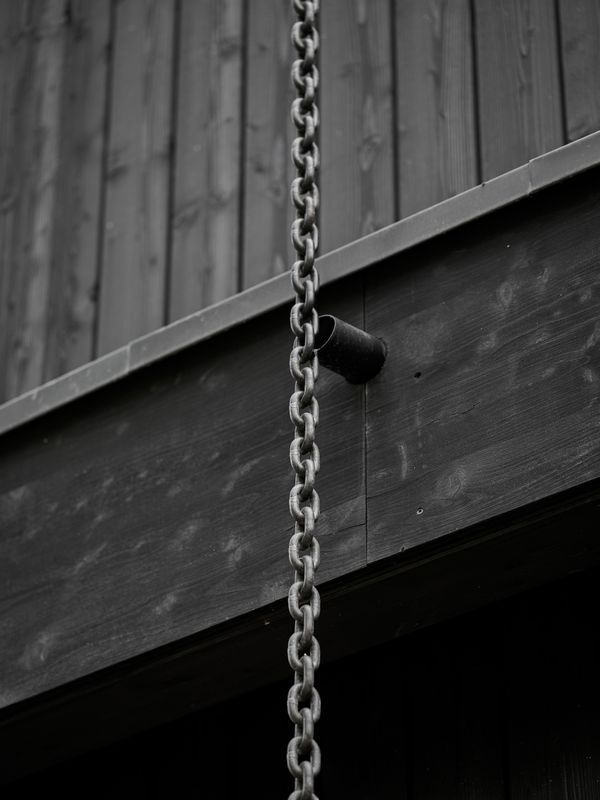 Oval Housing – © Federal Studio