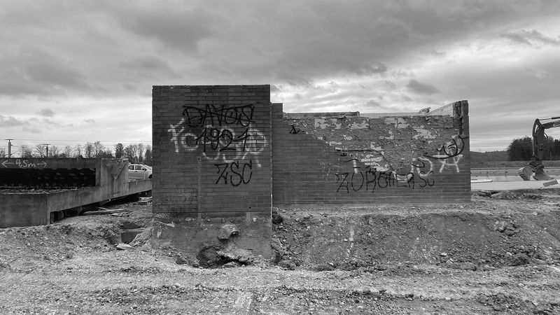 Rastplatz Chölfeld – Rückbau - Demontage Backsteine – Kocher Minder Architekten
