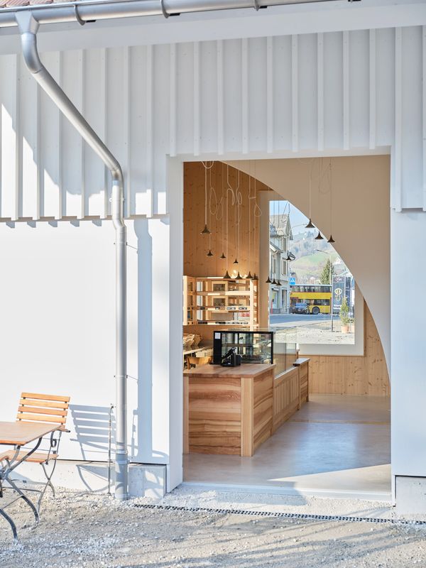 Wöschhüsli – Durchblicke – Zsigmond Toth x Studio Noun