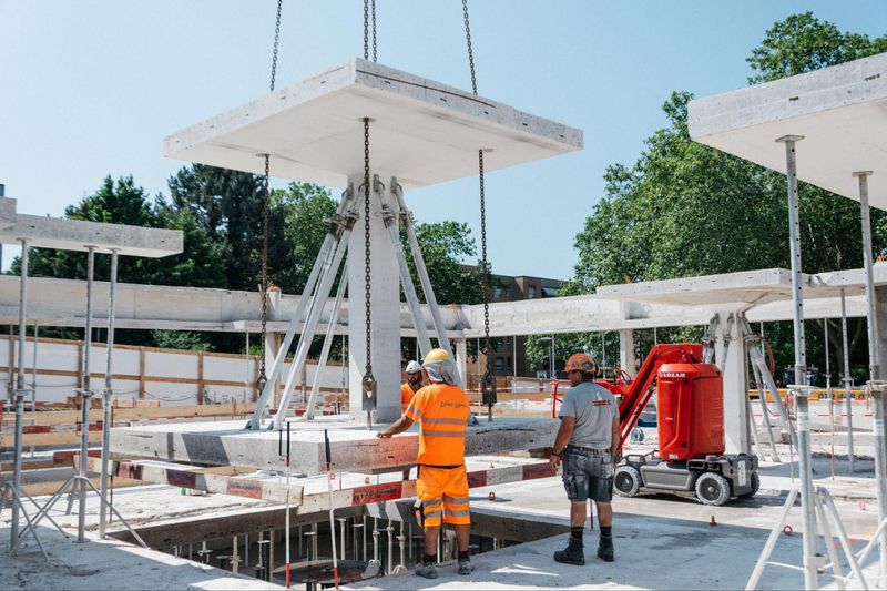 Pavillon rebuiLT – rebuiLT