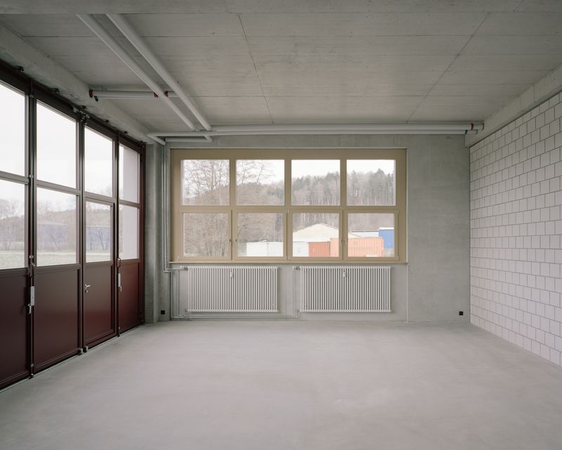 Immeuble à usage mixte à Forel (Lavaux) – Local industriel, Rez-de-chaussée – Rasmus Norlander