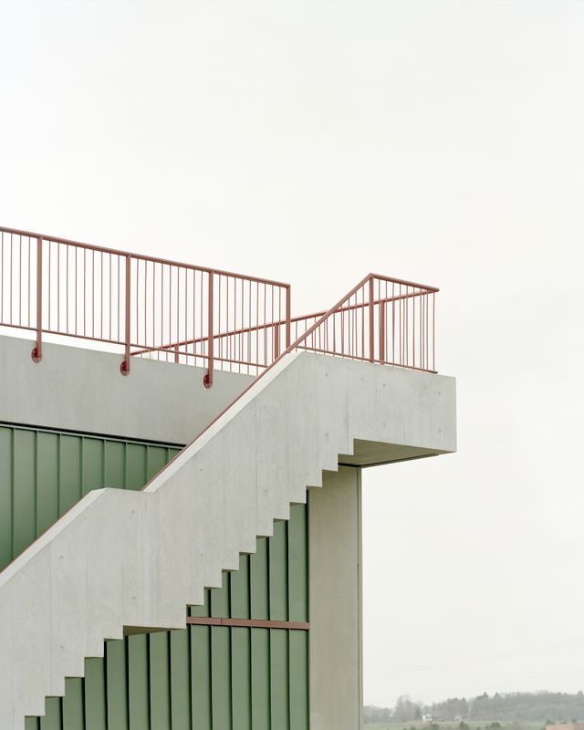 Immeuble à usage mixte à Forel (Lavaux) – Détail des escaliers extérieurs – Rasmus Norlander